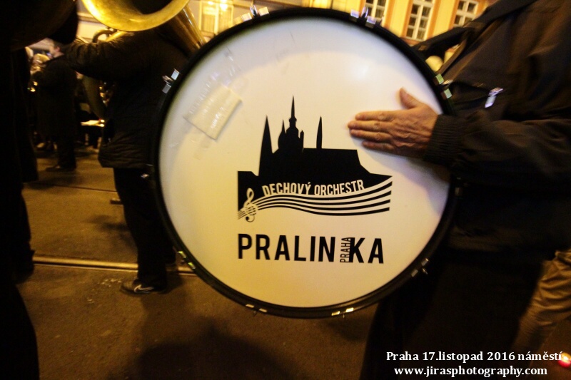 17.listopad 2016 Praha náměstí (49)
